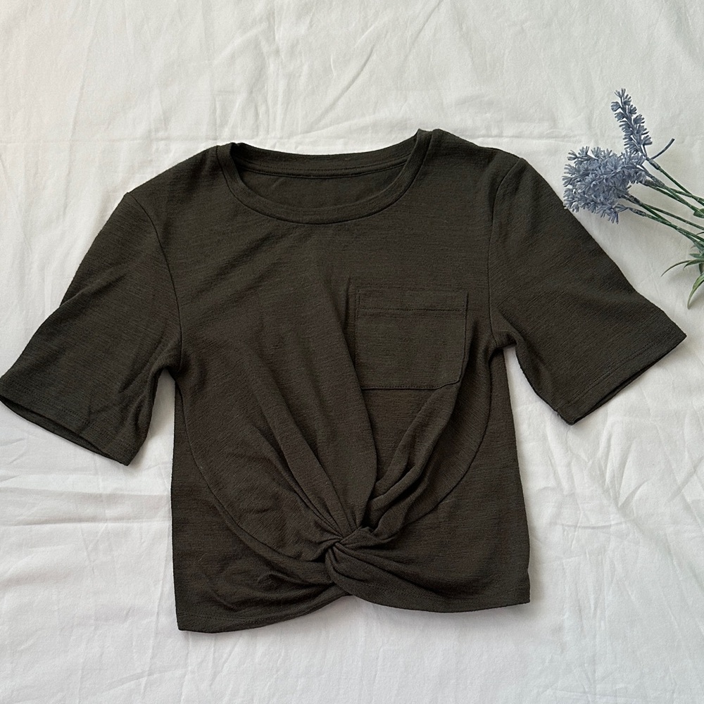 Wilfred Dark Olive Green Short Sleeve Knot-Front Tee
